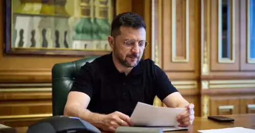 Фото: Володимир Зеленський Володимир Фесенко: Я думаю, що для місцевої влади вже підготовлено список кандидатів на виключення | INFBusiness