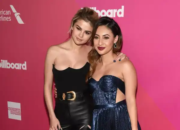 / Новини про зірок Селена Гомес розкрила свої плани після весілля | INFBusiness