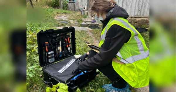 У Житомирській області, де нещодавно чоловік застрелив свою дружину та покінчив життя самогубством, поліція розслідує ще одну сімейну трагедію. Кривава драма на Житомирщині: під час сімейної сварки чоловік убив дружину, 9-річну доньку, собаку та двох котів (фото) | INFBusiness