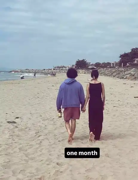 / Зіркові пари Бенні Бланко ніжно привітав Селену Гомес із міні-річницею | INFBusiness