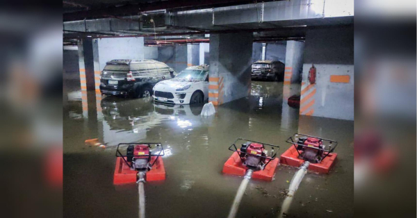 В Одесі, яка нещодавно постраждала від сильної зливи, рятувальники завершили пошукові роботи, а екстрені та відновлювальні заходи все ще тривають. Смертельна негода в Одесі: десятки загиблих, сотні врятованих, боротьба з наслідками триває (фото) | INFBusiness