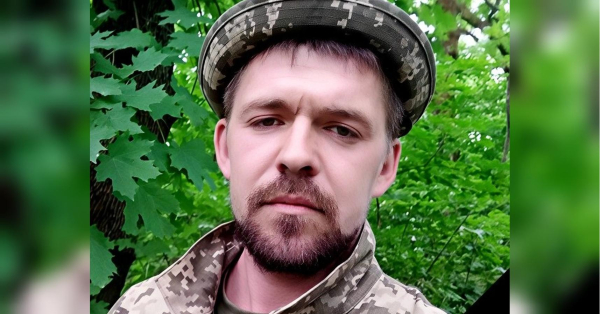 Найвищу ціну за свободу України та мирне життя для кожного з нас заплатив ще один хоробрий герой – Віктор Чубукін. Повідомлення про смерть отримала його мати Клавдія Вікторівна. Більше року боєць вважався зниклим безвісти. Усі ці місяці його родина жила надією, що Віктор живий. Дива не сталося. Йому назавжди 30 років, повідомляє Софіївська громада Дніпропетровської області. Його бойова кар'єра тривала лише три місяці: солдат з Дніпропетровської області загинув на Покровському напрямку | INFBusiness