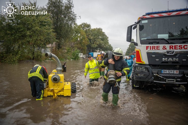 Буде більше та інтенсивніше: вчений озвучив прогноз для України після злив в Одесі | INFBusiness