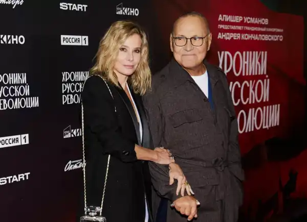 / Світська хроніка Бондарчук, Михалков, Кончаловський: прем'єра кінороману "Хроніки російської революції" | INFBusiness