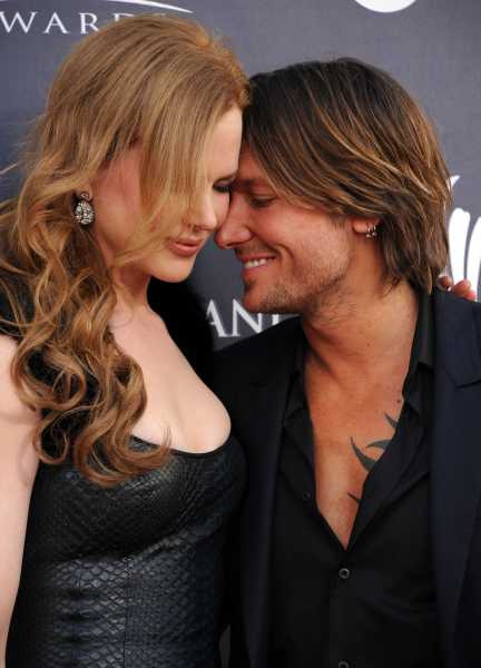 / Новини про зірок Гітаристка Кіта Урбана порушила мовчання у соцмережах на тлі його розлучення з Ніколь Кідман | INFBusiness