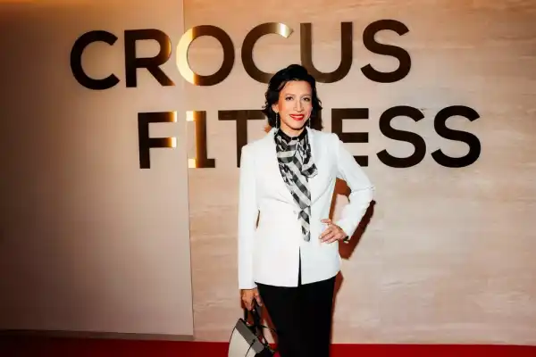 / Світська хроніка Філіп Кіркоров, Діна Аверіна та Дмитро Соловйов, Вікторія Дайнеко та інші на відкритті фітнес-клубу в центрі Москви | INFBusiness