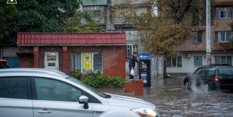 Буде більше та інтенсивніше: вчений озвучив прогноз для України після злив в Одесі