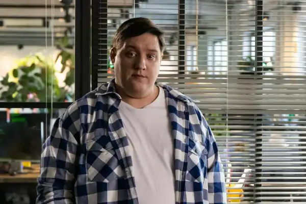 / Новини про зірок Помер актор серіалу "Поліцейський з Рубльовки" Роман Попов | INFBusiness