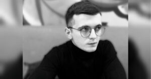 Іван загинув від російської ракети в день 22-річчя: мати перевезла тіло сина-героя з Костянтинівки до Києва після його смерті. | INFBusiness