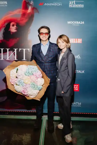 / Світська хроніка Лещенко, Матвєєв, Винокур та інші на прем'єрному показі вистави "Нитка" | INFBusiness