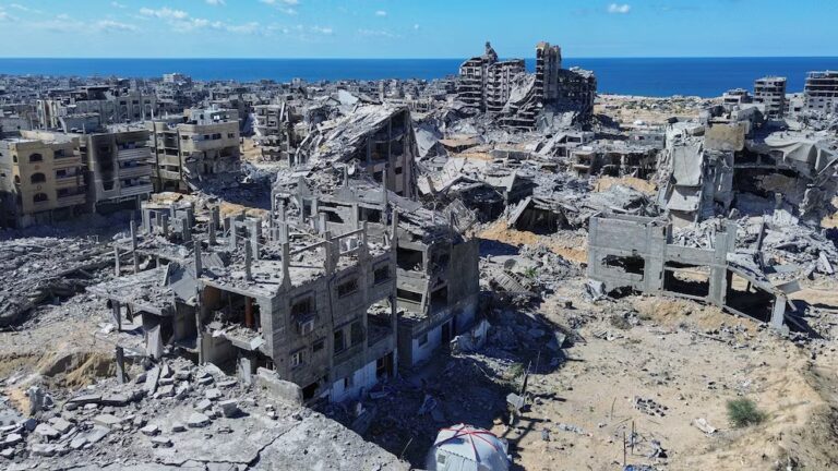 Відбудова Гази триватиме «десятиліття» та коштуватиме 70 мільярдів доларів, кажуть експерти