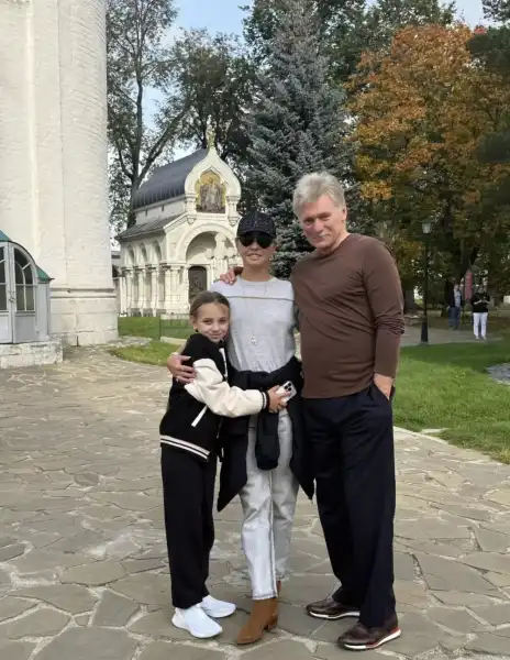 Тетяна Навка зворушливо привітала Дмитра Пєскова з днем народження | INFBusiness
