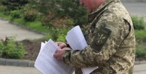 Напад на чоловіка біля ТЦК в Києві: з'ясувалося, що постраждалий - військовозобов'язаний, його перевезли до центру, - прокурор | INFBusiness