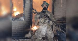 Переломні ребра в аварії: актор на межі життя і смерті. | INFBusiness