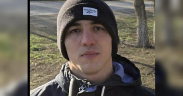 Фальшивого “агента СБУ” звільнили, а моєму братові приписали планування замаху на “міністра Криму”: рідні вимагають обміну політичного в’язня