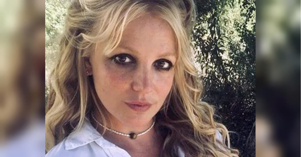 Брітні Спірс знову страждає: експодружжя довело співачку до нервового зриву відвертими одкровеннями.