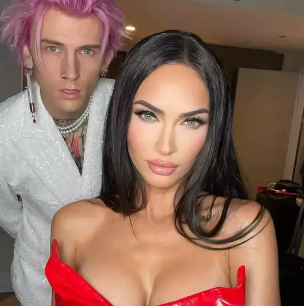 / Зіркові пари Меган Фокс і Machine Gun Kelly знову разом: "Він майже щоночі проводить у неї вдома" | INFBusiness