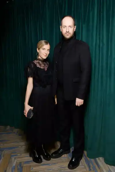 / Світська хроніка Бондарчук, Михалков, Кончаловський: прем'єра кінороману "Хроніки російської революції" | INFBusiness