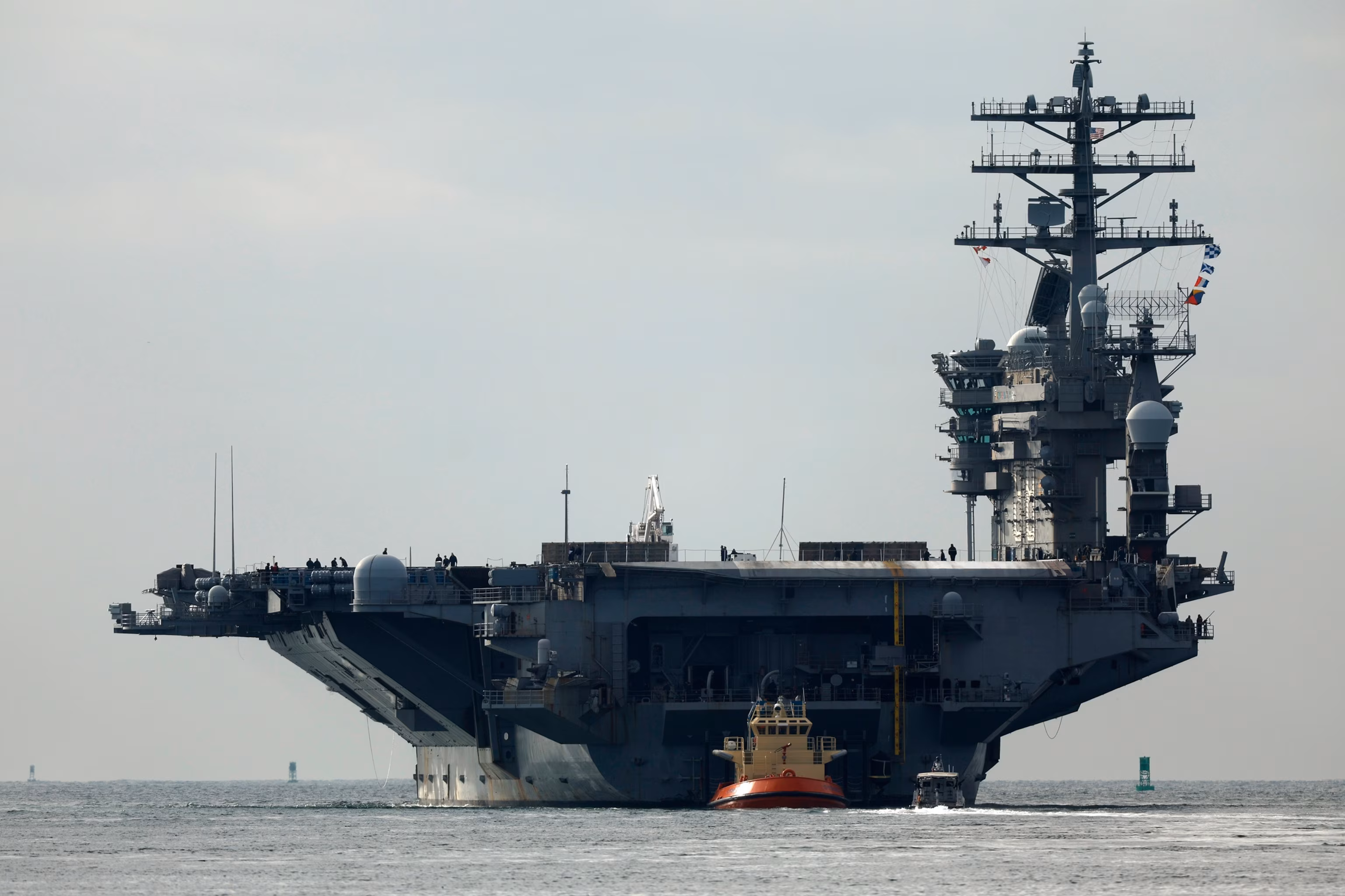 ВМС США: гелікоптер і винищувач ВМС США розбилися у Південнокитайському морі | INFBusiness