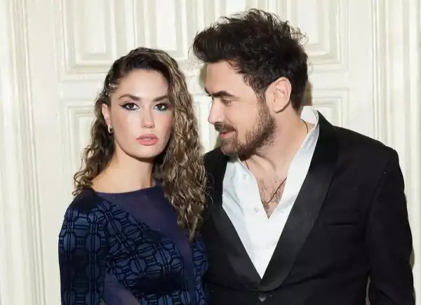 / Зіркові пари Агата Муценцієце офіційно змінила прізвище | INFBusiness