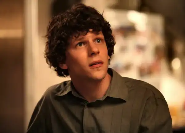 Джессі Айзенберг пожертвує нирку незнайомцю