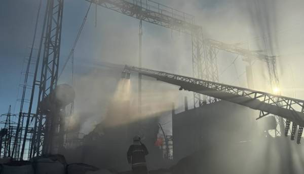 Які ланки енергетичної системи України можуть визначити зиму 2025–2026 років 03.10.2025 10:00 Укрінформ Прогнози на новий осінньо-зимовий період обережно оптимістичні: ми переживемо Які ланки енергетичної системи України можуть визначити зиму 2025–2026 років? | INFBusiness