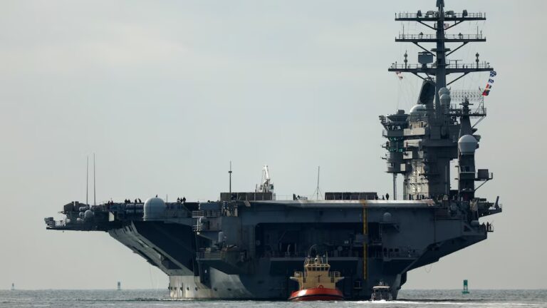 ВМС США: гелікоптер і винищувач ВМС США розбилися у Південнокитайському морі