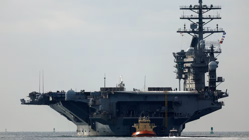 ВМС США: гелікоптер і винищувач ВМС США розбилися у Південнокитайському морі | INFBusiness