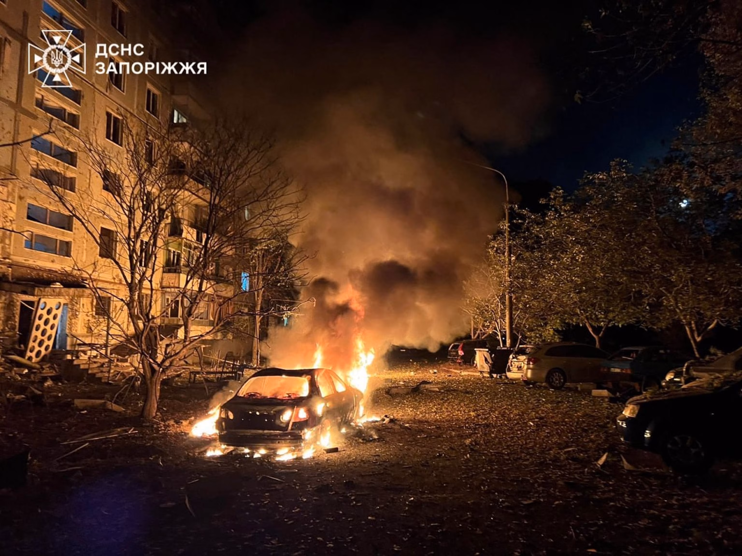 Зеленський заявив, що Росія випустила 500 дронів по Україні в нічну смертельну атаку | INFBusiness