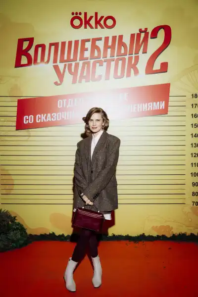 Ілля Соболєв, Філіп Янковський, Дар'я Мельникова, Ассоль та ST: зіркові гості прем'єри другого сезону “Чарівної дільниці” | INFBusiness