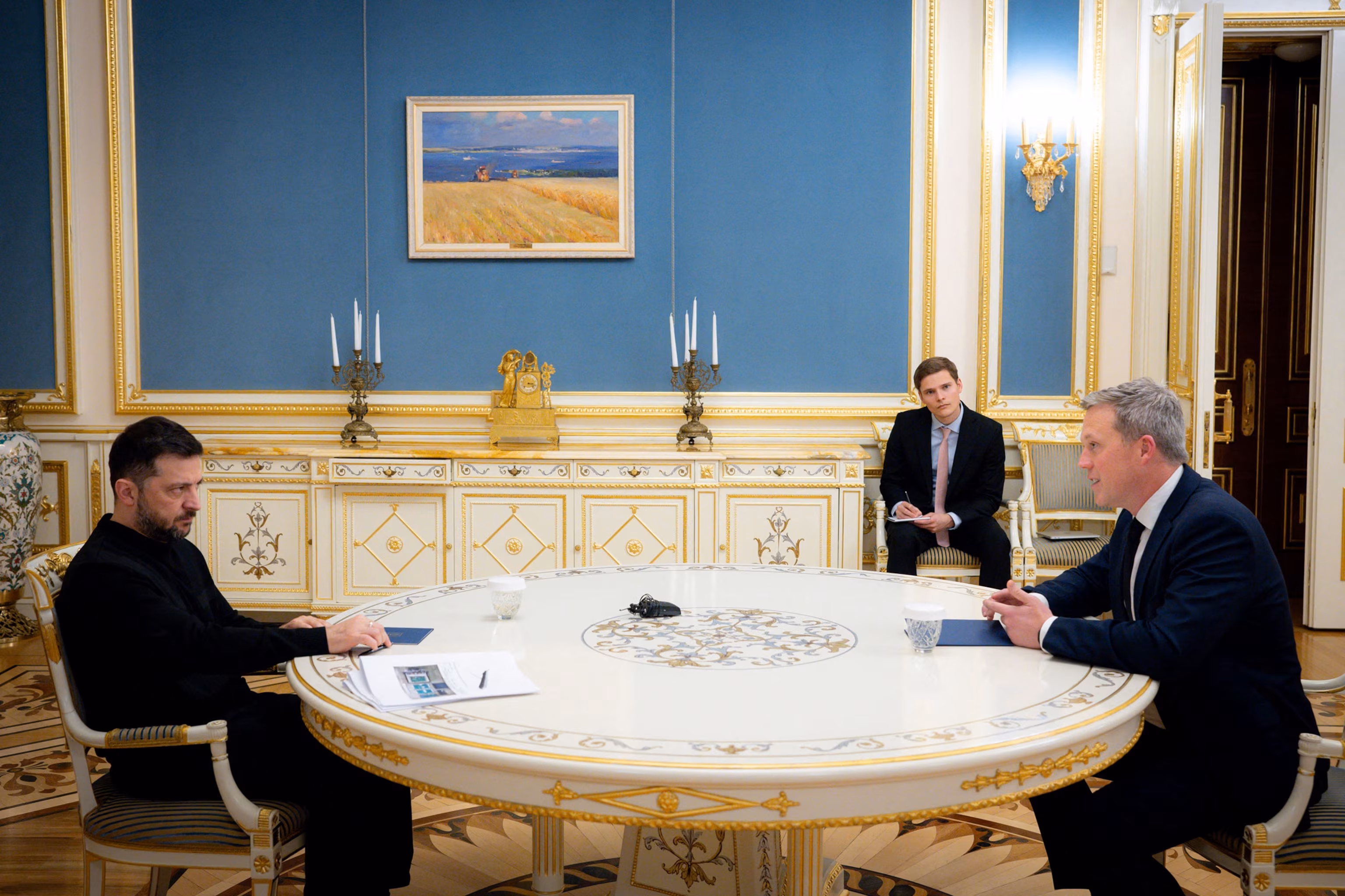 Трамп заявив, що пропозиція мирного плану для України не остаточна, оскільки офіційні особи США та України зустрінуться в Женеві | INFBusiness