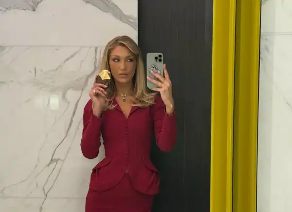 / Новини про зірок Пауліна Порізкова опублікувала оголене селфі | INFBusiness