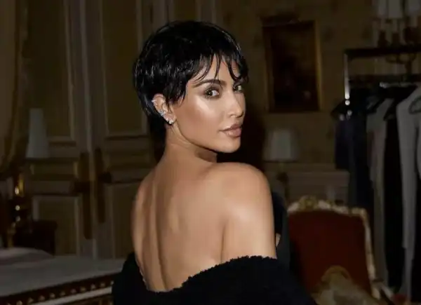 / Новини про зірок Брітні Спірс повеселилася на піжамній вечірці із сестрами Кардаш'ян | INFBusiness