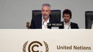 Делегати COP30 домовилися про угоду в останню хвилину, яка не виправдала очікувань | INFBusiness