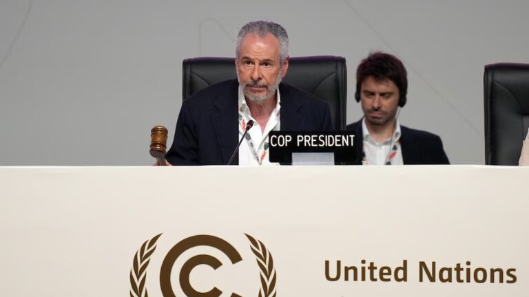 Делегати COP30 домовилися про угоду в останню хвилину, яка не виправдала очікувань