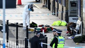 У Великій Британії названо підозрюваного у замаху на вбивство ножем | INFBusiness