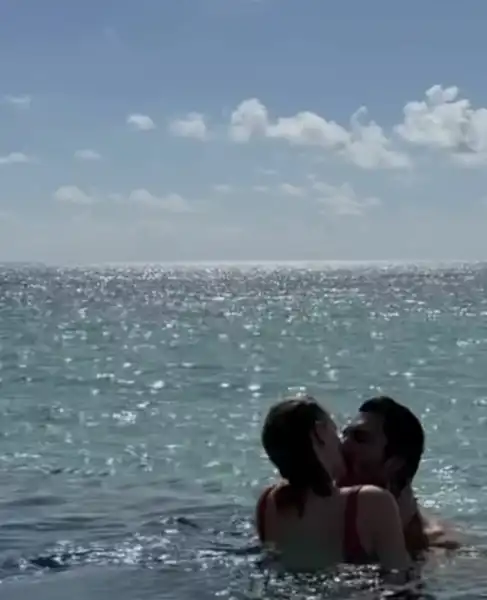 Саша Бортич продемонструвала постать на відпочинку з коханим | INFBusiness