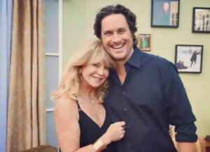 Як Голді Хоун відзначить 80-річчя | INFBusiness