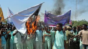 Жахливі історії з'являються з Дарфура після того, як повстанці взяли під контроль ключове місто | INFBusiness