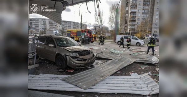 У Сумах дрон поцілив в автозаправку: вражаючі фото руйнувань