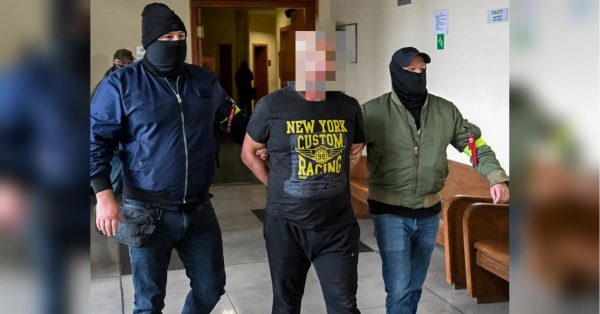 Атаки на українців та підпали авто: у Польщі схопили промосковського діяча