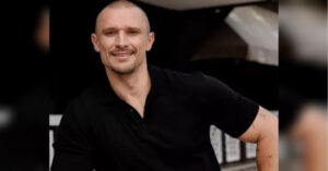 Шоу «Неодружений» з поламаним носом: Тарас Цимбалюк пригадав найкумедніший випадок на майданчику | INFBusiness