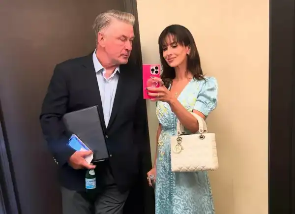 Хіларія Болдуїн зізналася, що її шлюб тримається на сімейній терапії