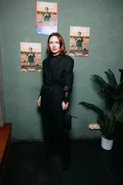 Лукер'я Ілляшенко, Міла Єршова та Святослав Рогожан: гості світського показу продовження "Пінгвінів моєї мами" | INFBusiness