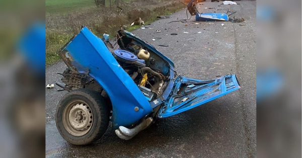 Жахлива автокатастрофа на Херсонщині: машина вщент розбита, троє юнаків померли на місці (фото)