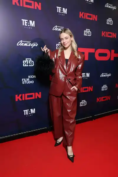 / Світська хроніка Данило Страхов, Сергій Гілев, Максим Матвєєв та Єлизавета Боярська: світська прем'єра серіалу “Тонель” | INFBusiness