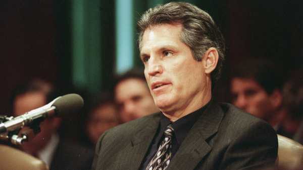 Джеймс Вотсон, суперечливий співвідкривач структури ДНК, помер у віці 97 років | INFBusiness