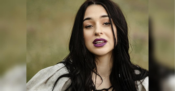 Переповнювали почуття: відома артистка про шлюб з коханим (відеозапис)