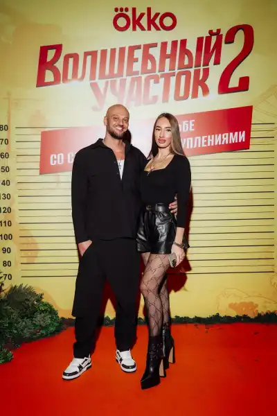 Ілля Соболєв, Філіп Янковський, Дар'я Мельникова, Ассоль та ST: зіркові гості прем'єри другого сезону “Чарівної дільниці” | INFBusiness