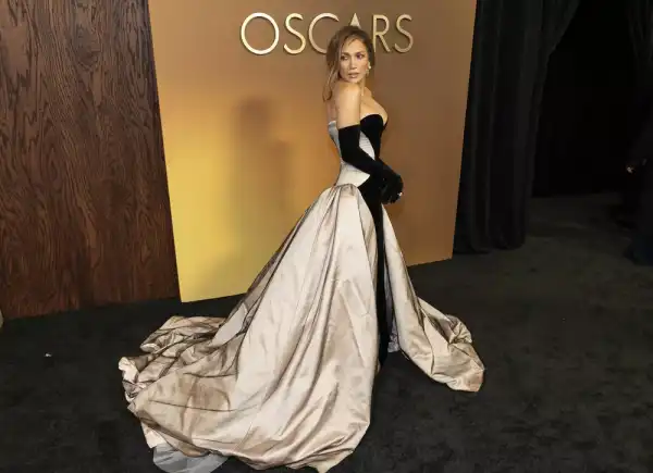 Лео Ді Капріо, Кейт Уінслет, Дженніфер Лопес: гості та лауреати Governors Awards 2025